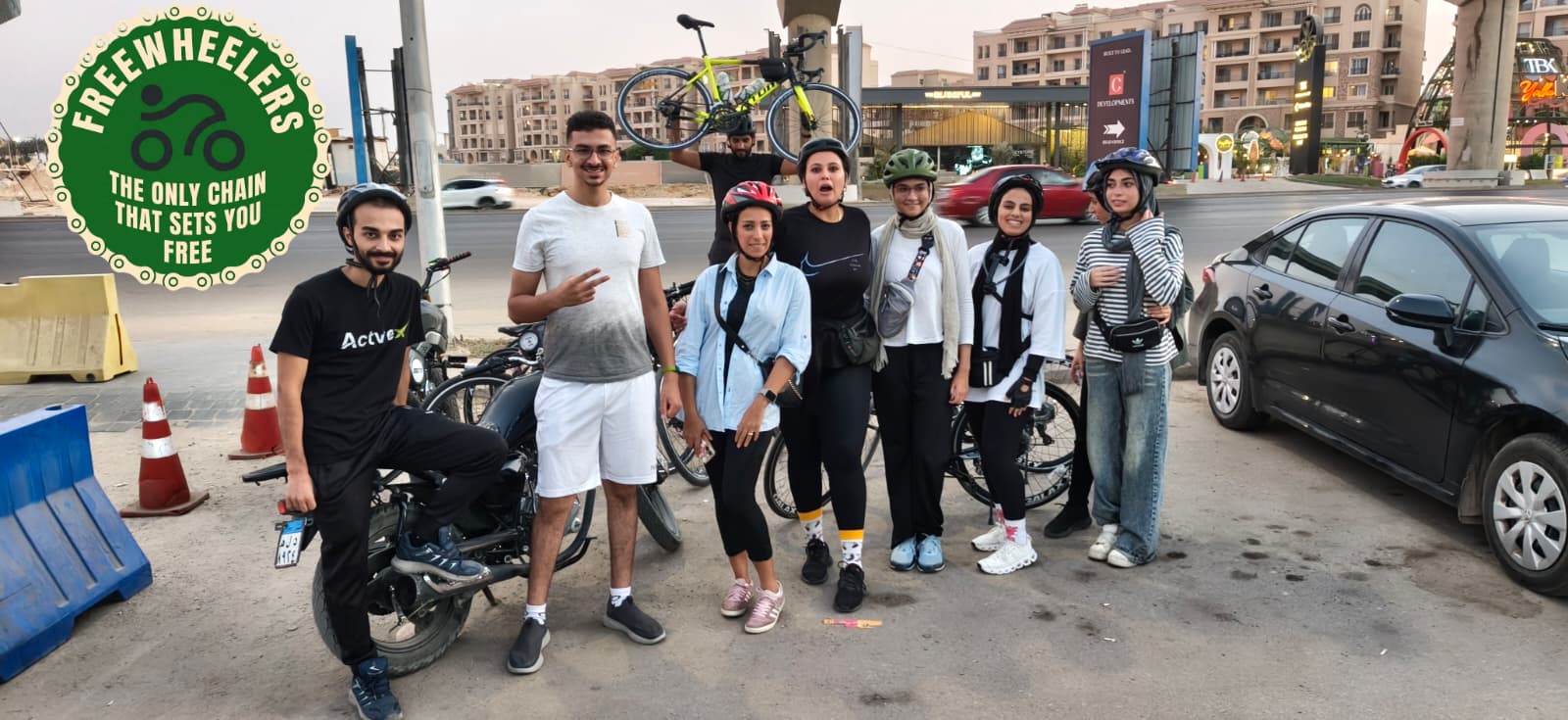 Sunset Cycling Ride and Coffee Break at Second Cup - New Cairo (5 of 7)